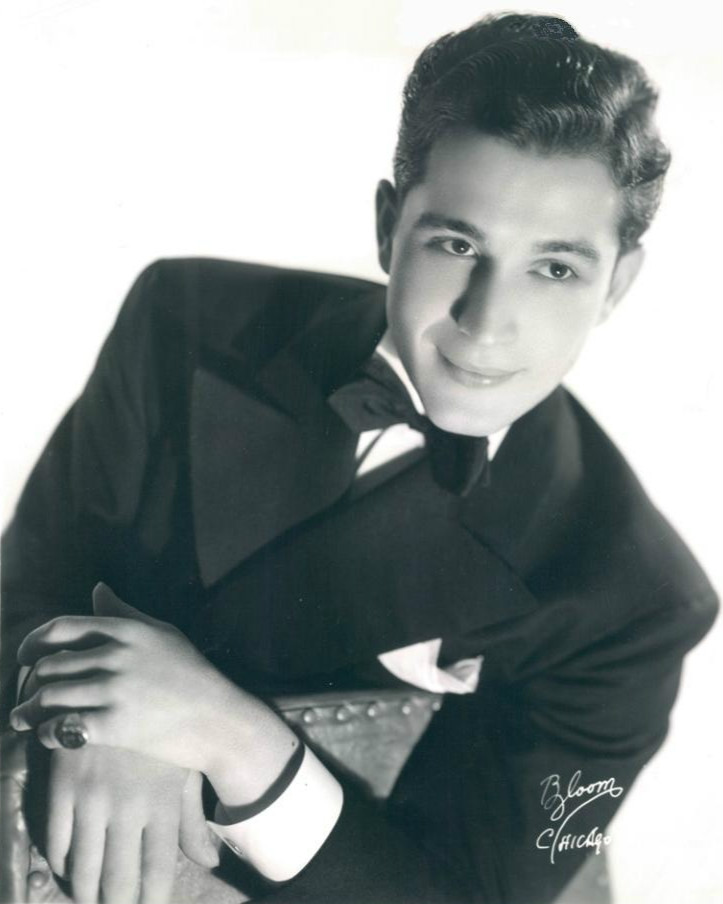Perry_como_1939_ Ted Weems Orchestra by Bloom